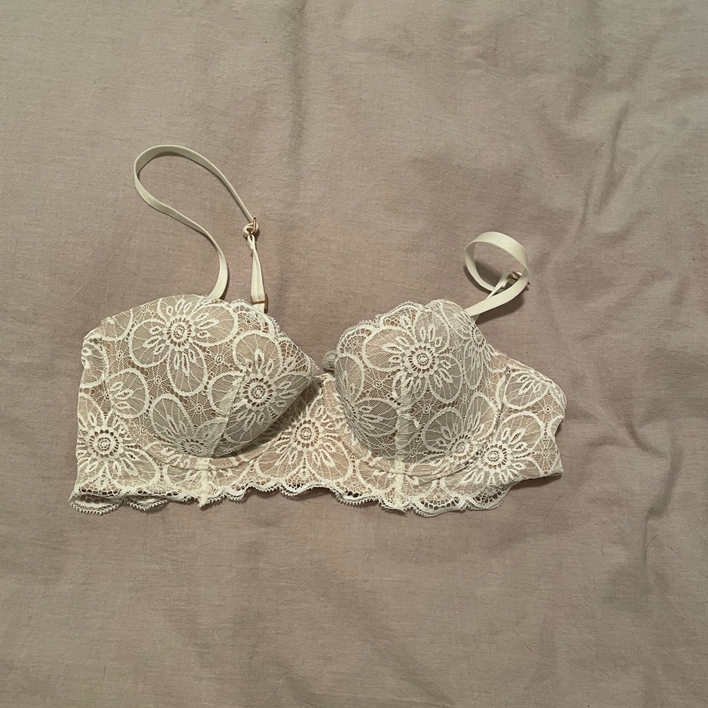 34B Balconette Lace Aerie Bra
